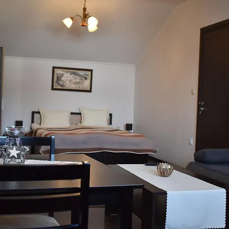 Bavaria House Govedarți