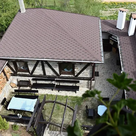 Bavaria House Govedarți